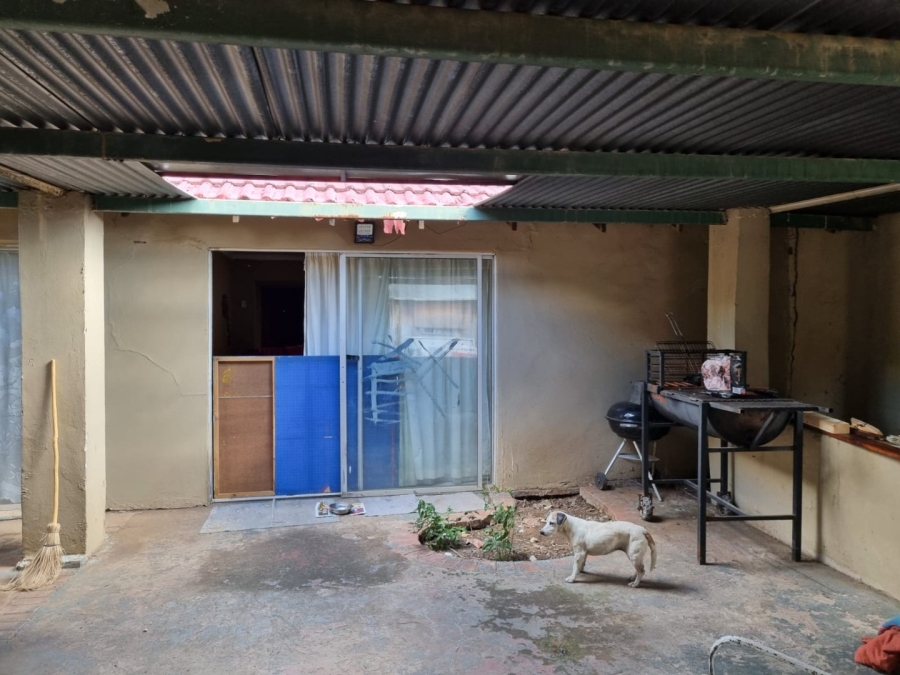 4 Bedroom Property for Sale in Fichardt Park Free State